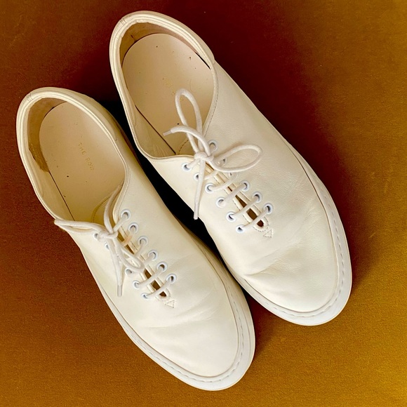 THE ROW MARIE H WHITE LEATHER SNEAKERS - Picture 2 of 4